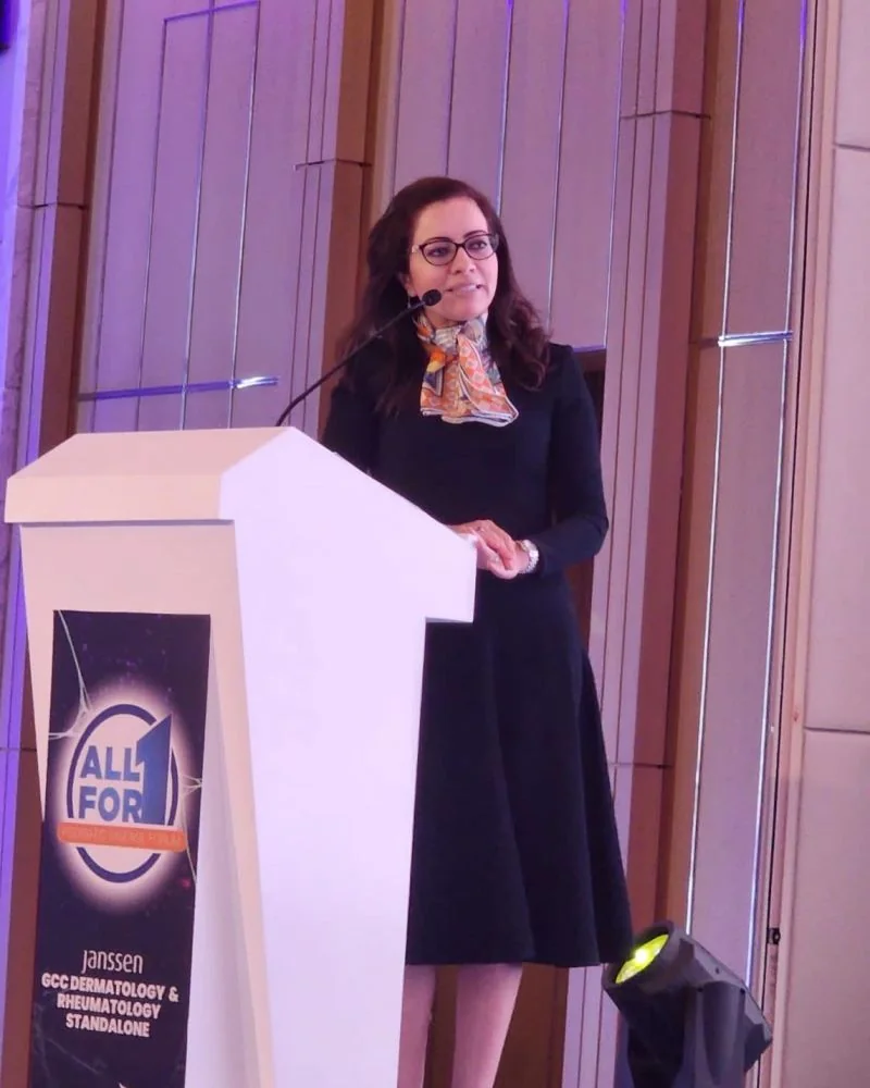 Dr Ghita Harifi participating in a rheumatology conference.